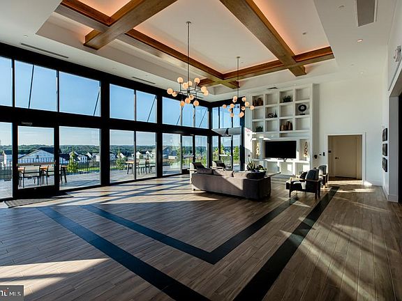 4th image of 569 Trifecta Rd #315