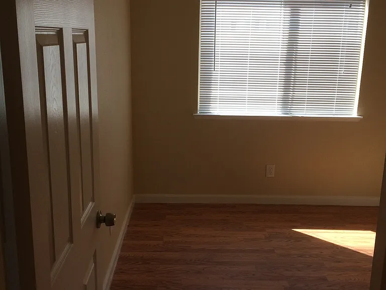 507 Chianti Ct — Photo 18