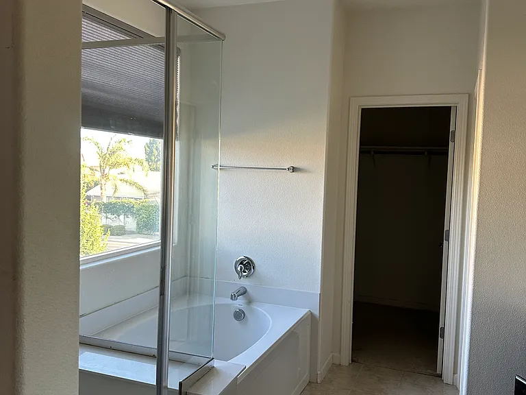 2131 Topaz Ct — Photo 9