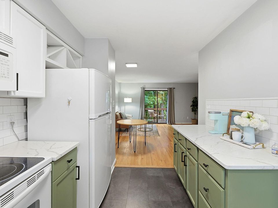 1st image of 111 Weatherstone Dr Unit B