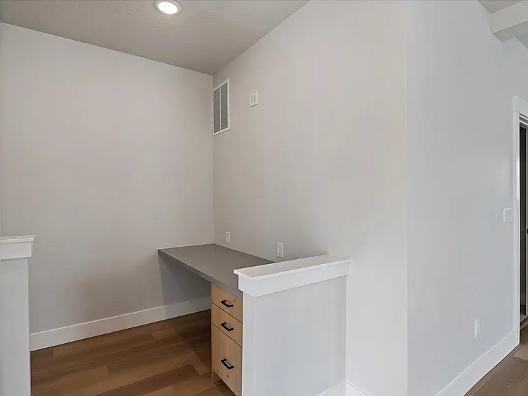 Bradbury Luxury Townhomes — Photo 46
