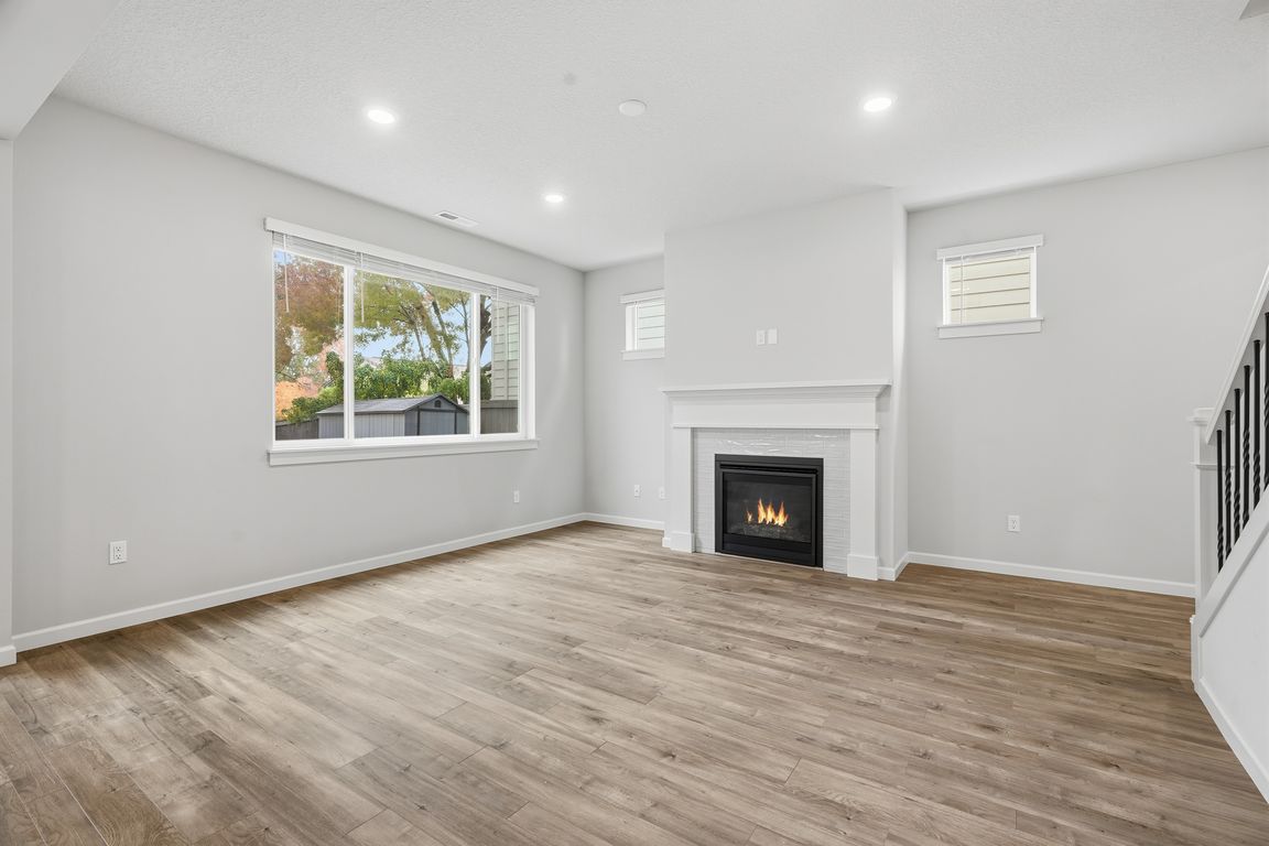 next background image