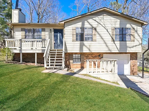 6836 Markham Dr, Trussville, AL 35173