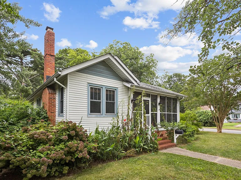 7 Willoughby Pl — Photo 3