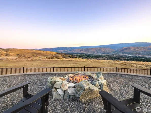2187 NE Kaden Lane, East Wenatchee, WA 98802
