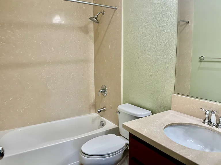 140 Levin Ave — Photo 7