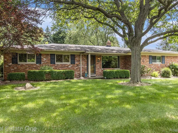 3325 Ordam Ct, Oakland, MI 48363