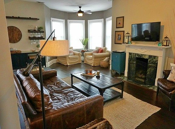 4th image of 1170 W Armitage Ave APT 4W