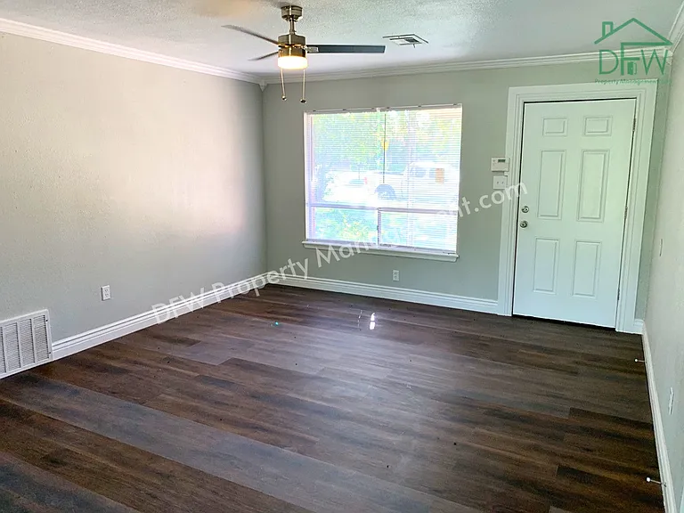 2709 NW Hilltop Dr — Photo 6