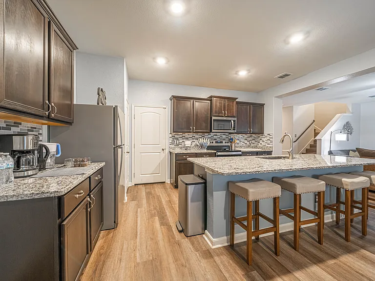 7216 Jebson Pass — Photo 23