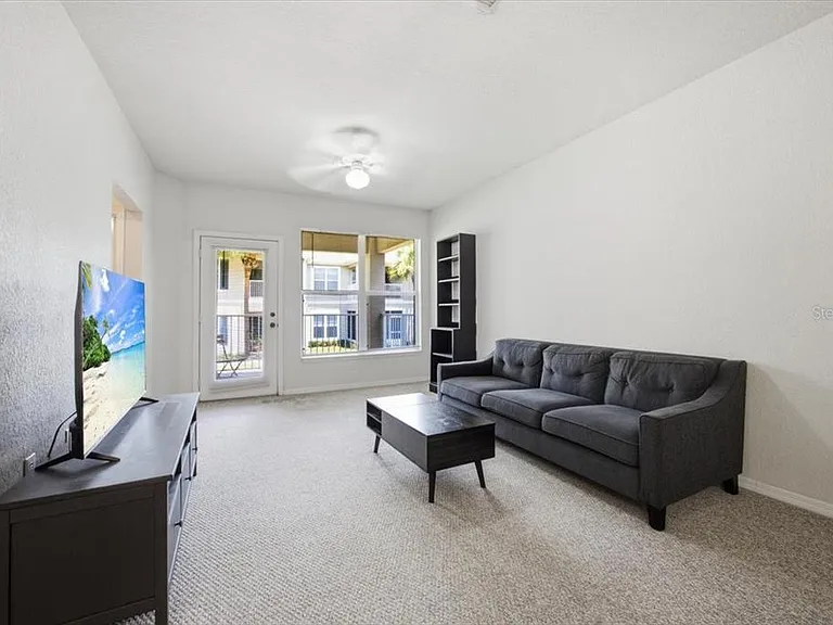4008 Hemingway Cir — Photo 4