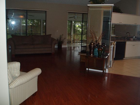 3rd image of 7936 Lexington Club Blve #B