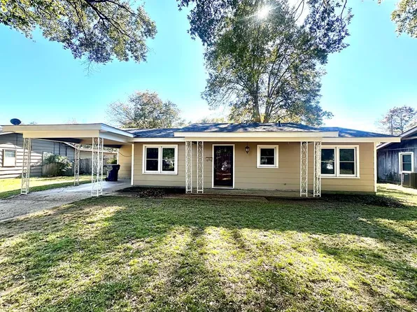 207 Ashley St, Cleveland, MS 38732