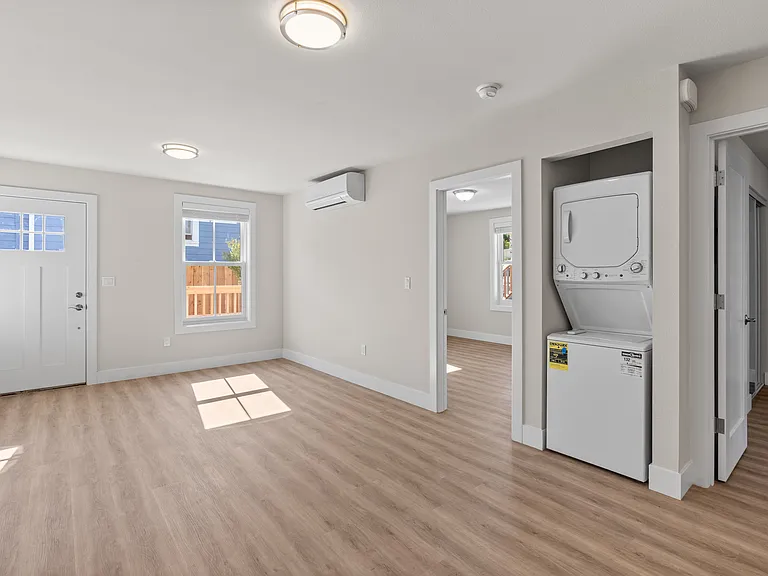 157 E G St #159 — Photo 7