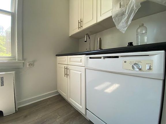 2nd image of 88 Beacon Hill Dr #3