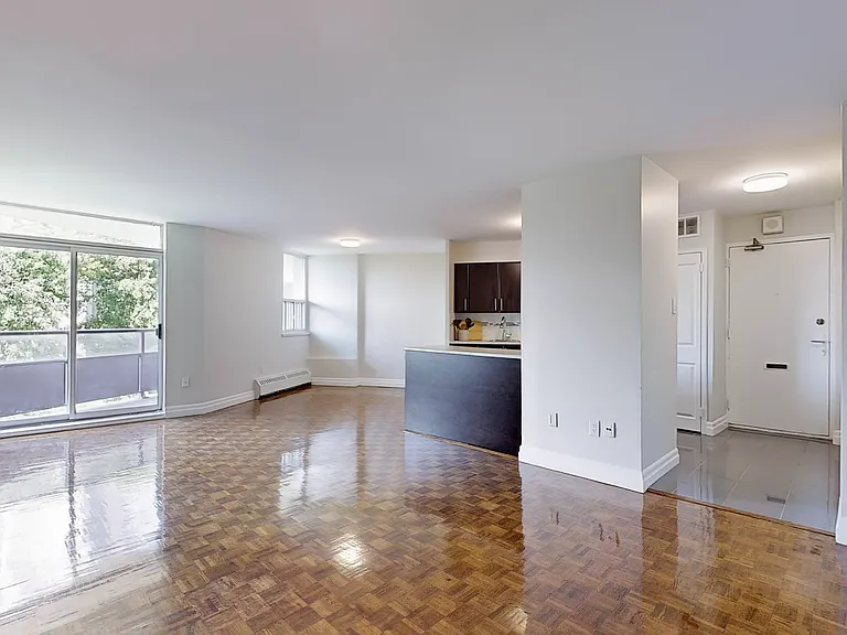 60 Exeter Rd — Photo 7