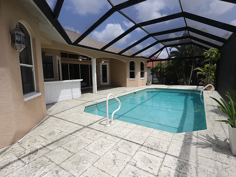 4905 Sands Blvd — Photo 38