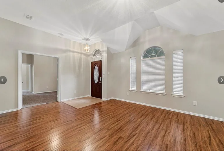 1713 Grand Canyon Way — Photo 18