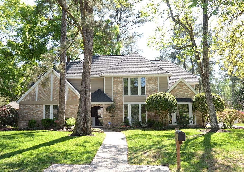 1st image of 2122 River Falls Dr