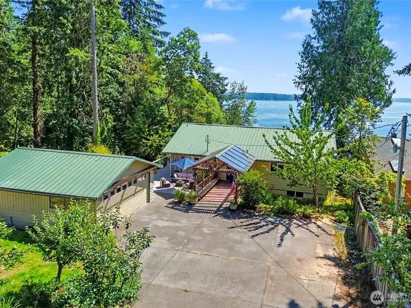 7324 Puget Beach Road NE, Olympia, WA 98516