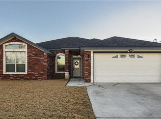 241 Hempel Dr, Copperas Cove, TX 76522