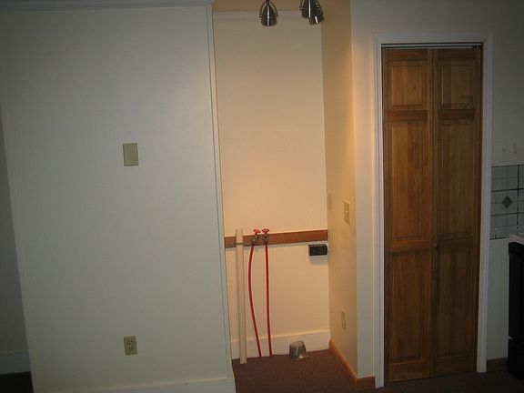 Washer/dryer hook up in kitchen