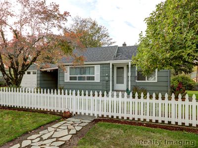 1709 SE 89th Ave, Portland, OR, 97216