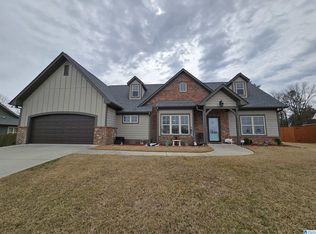 9253 Jardin Cir, Leeds, AL 35094
