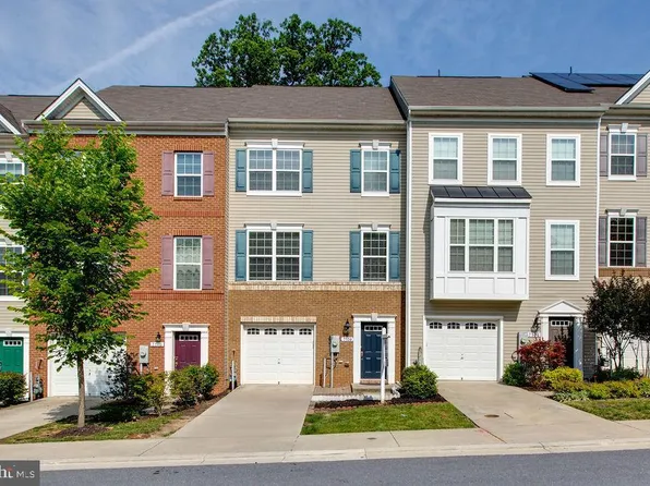 7108 River Birch Dr, Hanover, MD 21076