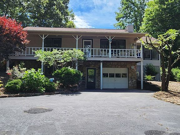 2nd image of 436 Long View Dr