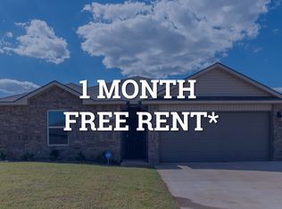 10517 SW 39th St, Mustang, OK 73064