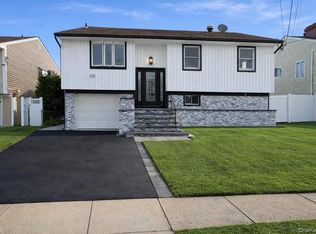 62 E 1st St, Freeport, NY 11520