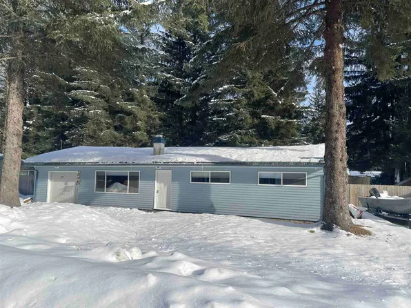 2422 Oday Dr, Juneau, AK 99801