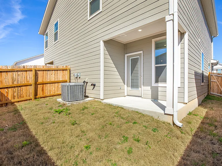 7523 Gramercy Way #101 — Photo 25