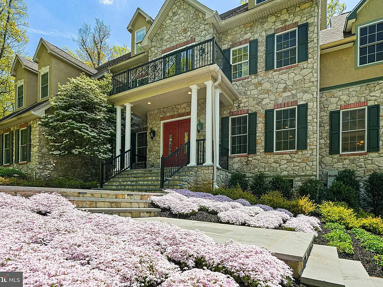 13551 Triadelphia Mill Rd — Photo 1