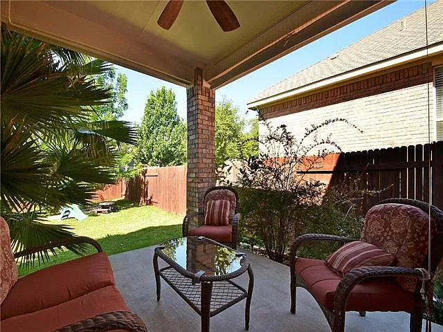 2409 Tivoli Dr — Photo 17