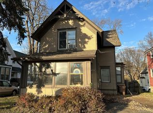 124 State St, Pontiac, MI 48341