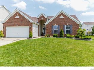 1118 Spring Orchard Dr, O'Fallon, MO 63368