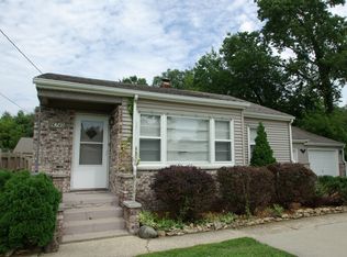 6740 Newburg Rd, Rockford, IL 61108