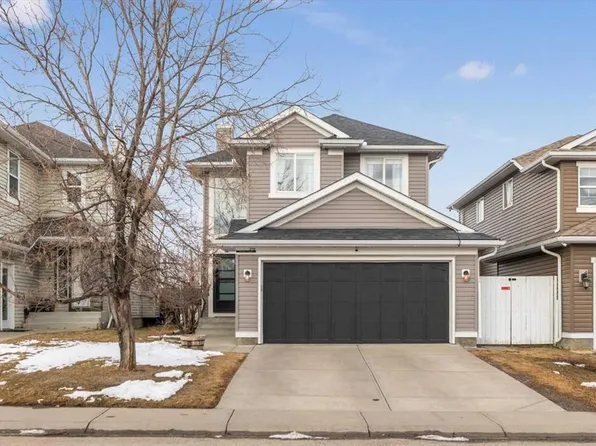 218 SW Coville Cir NE, Calgary, AB T3K 5N8