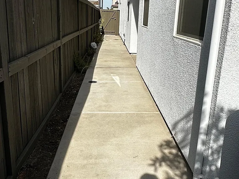 2918 Turner Ave — Photo 55