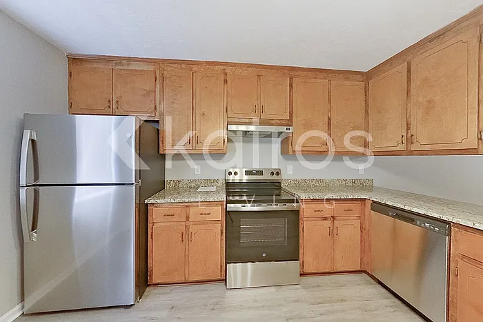 160 Deer Pkwy — Photo 9