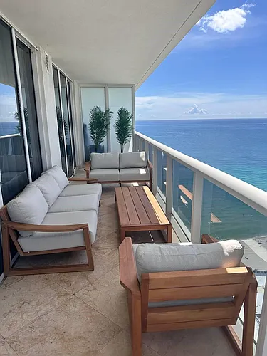 1830 S Ocean Dr #2406 Photo 1