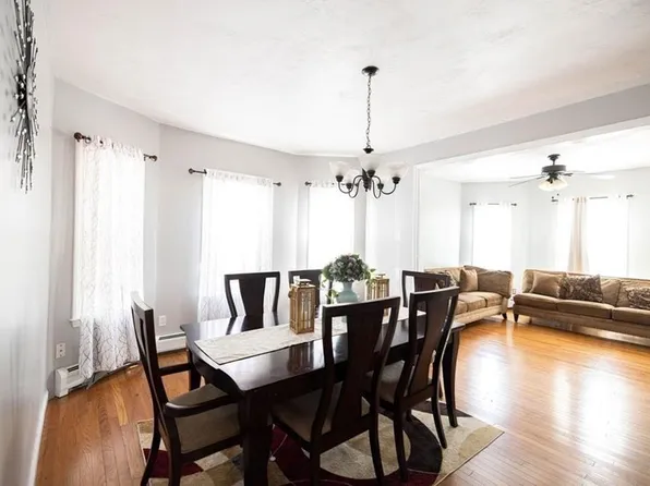 1 Plane St #1, Worcester, MA 01604