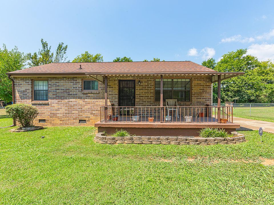 1st image of 2115 Elena Dr