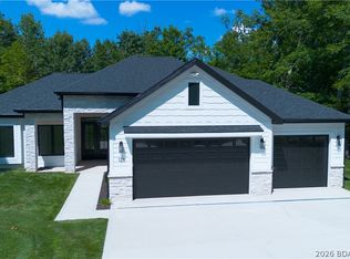 125 Muirfield Ct, Sunrise Beach, MO 65079