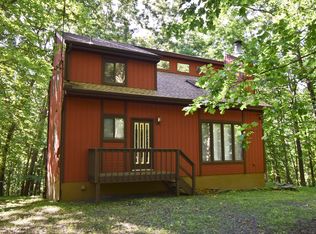 140 Rim Rd, East Stroudsburg, PA 18302