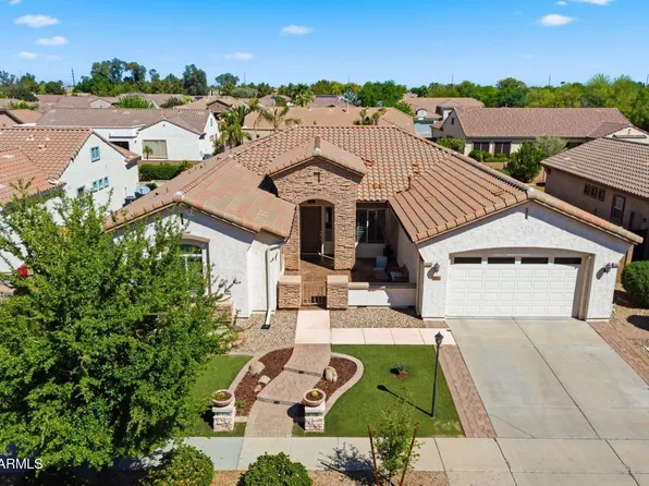 2106 E CRESCENT Place, Chandler, AZ 85249