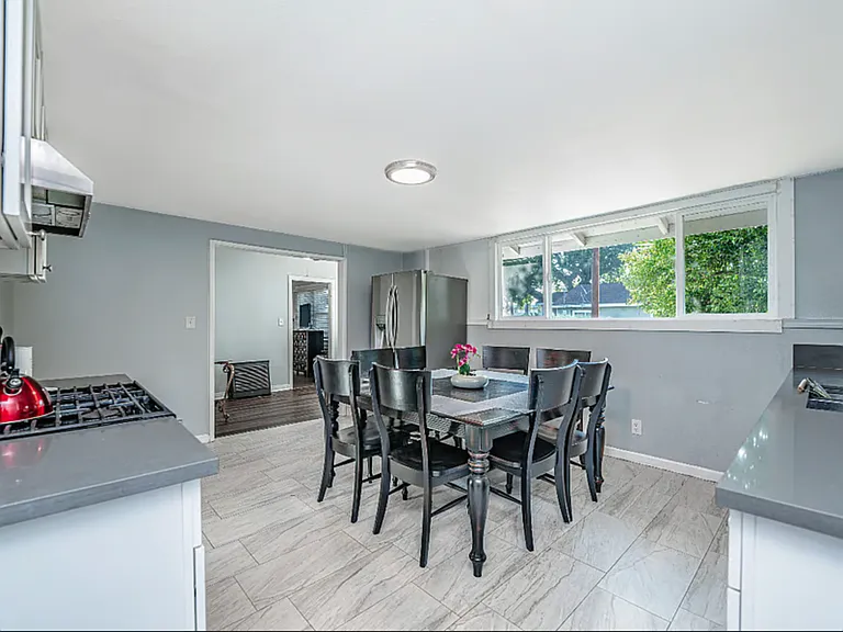 924 W Walnut Ave — Photo 11