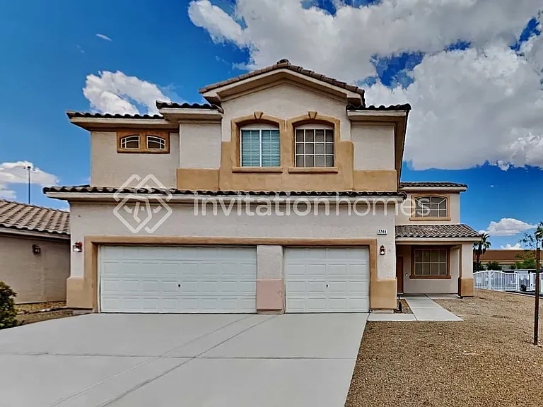 7744 Bird Of Paradise Ct — Photo 1